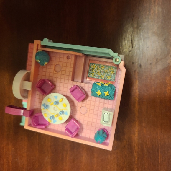 Polly Pocket Blue Bird VTG Vintage Burgers Restaurant Mini - Picture 4 of 7